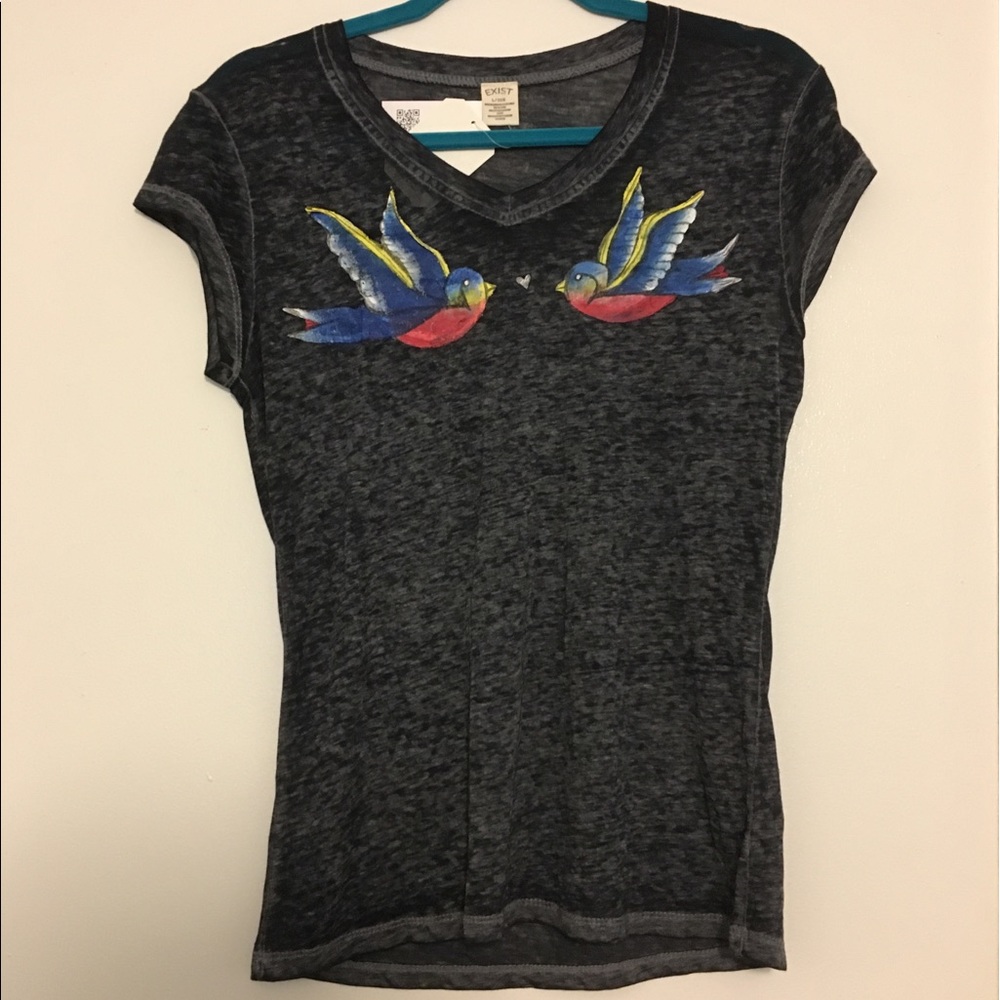 Rad hand-painted tattoo style swallows on v-neck